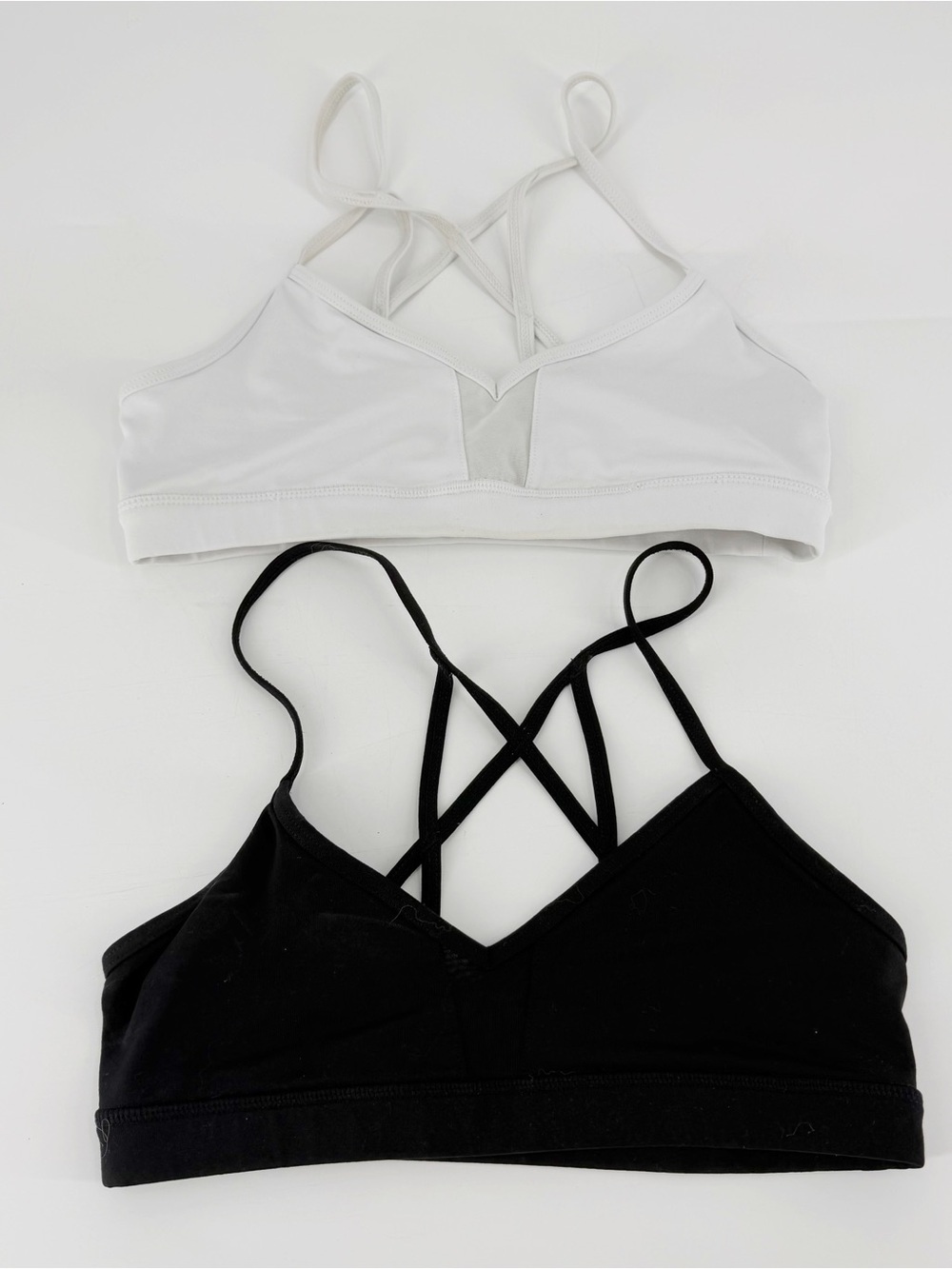 Bundle of 2 ALO Yoga Black White Sports Bras Mesh Panel XS